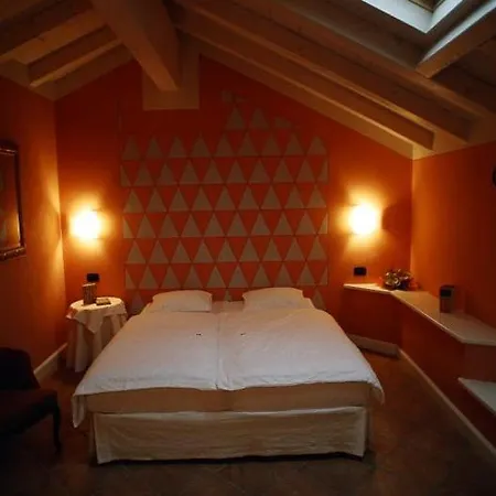 Casa Arizzoli カンノビオ