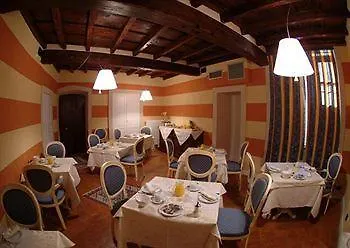 ホテル Casa Arizzoli カンノビオ