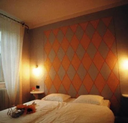 Casa Arizzoli Otel Cannobio