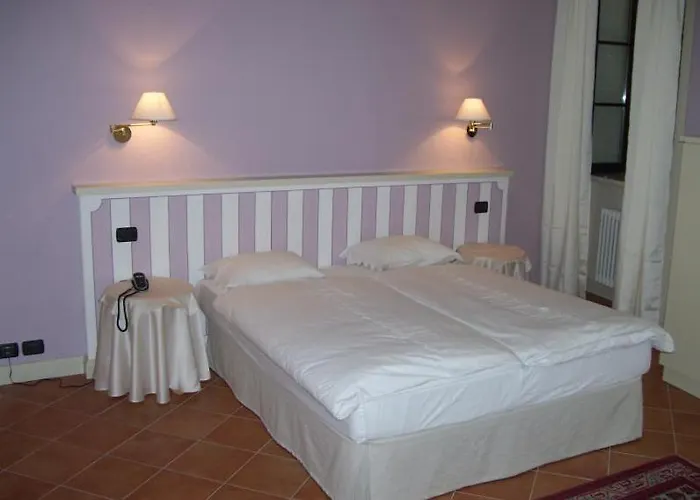 Casa Arizzoli 3* 카노비오